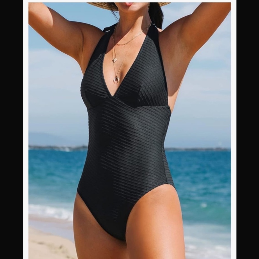 Cupshe  Swimsuit Halter NWT